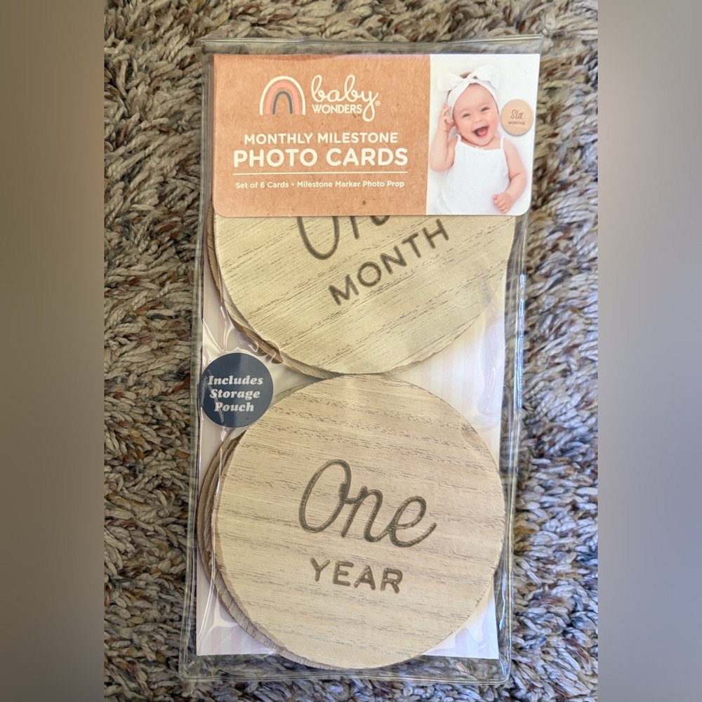Wooden Round Monthly Baby Milestone Photo Cards